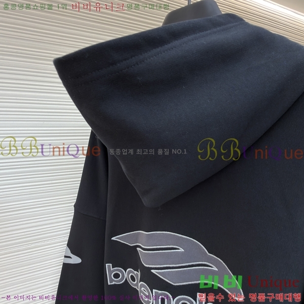 ���� �߷���*�� ������ �ĵ� Ƽ 27BL89999-1