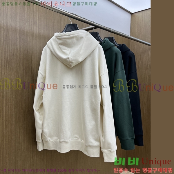 ���� ��*�� �ĵ� Ƽ 27CE25121134-2