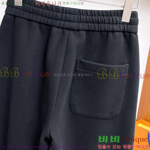 ���� �߷��þư� ���� BA256400