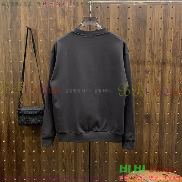 ���� ��� ������ D2O14736