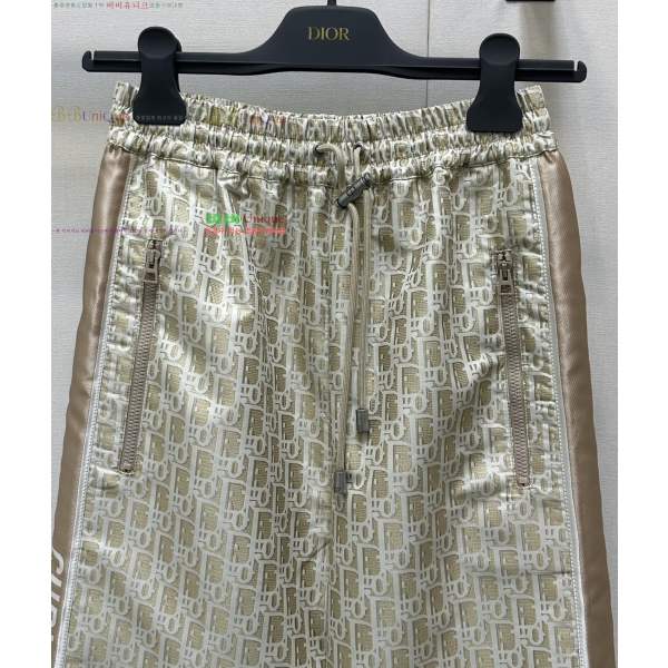 ���� ��* ĳ�־� ��� ���� 37DR25122618-1