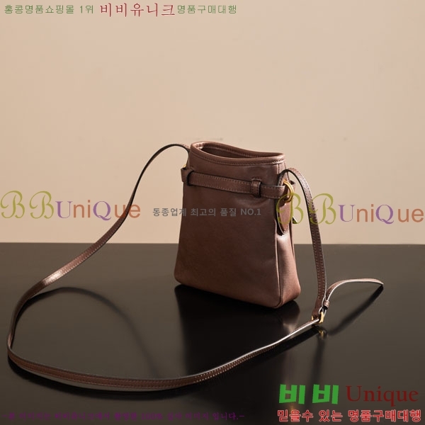 #�̿�̿� ���� �ƹ�ٸ� ��Ʈ�� �Ŀ�ġ 5NR461-701