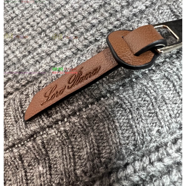 ���� �η�**�� ������ ��Ŷ LP1347362-1