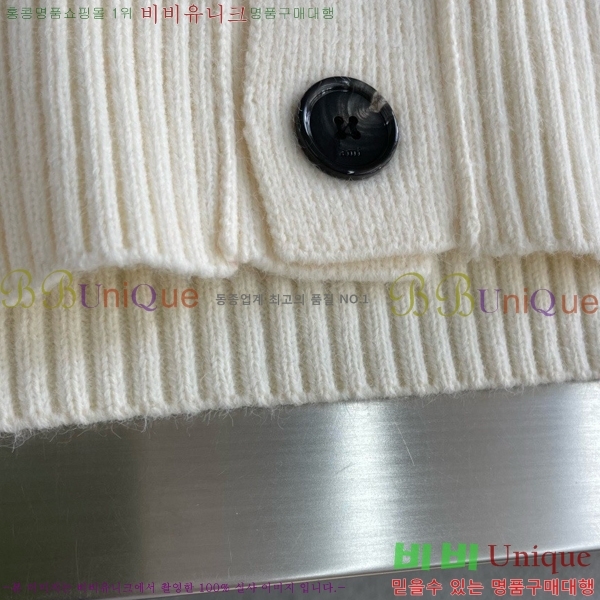 ���� �ƹ� ������ AM353647-2