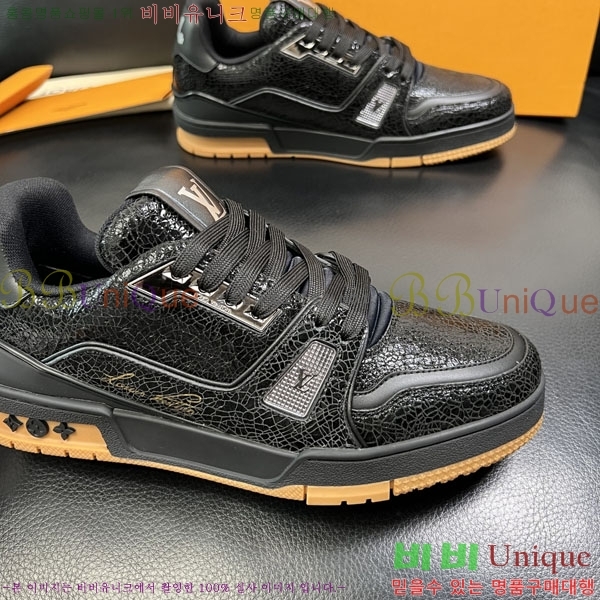 ���� ����*�� ����Ŀ�� LV635033