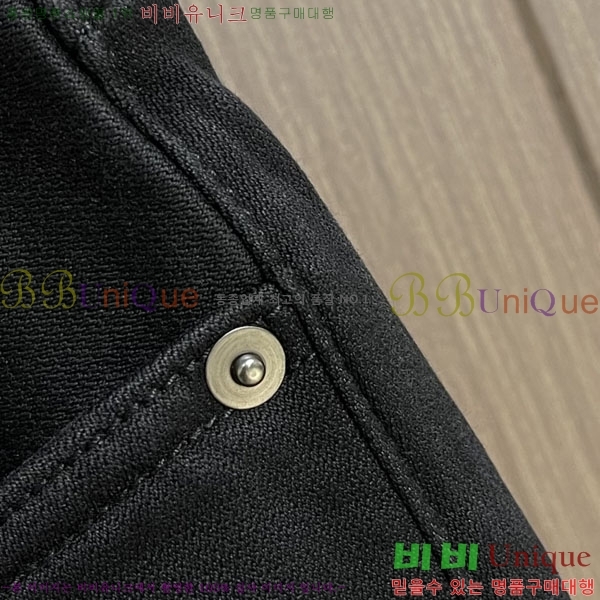 ���� ���ڷ� ��ġ�ڸ� ���� BC443977