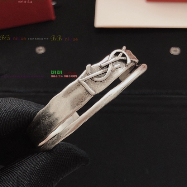 ���ζ� ���� YSL12033-4