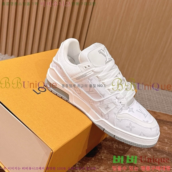 �������� LV Ʈ���̳� ����Ŀ�� LV5116602-3