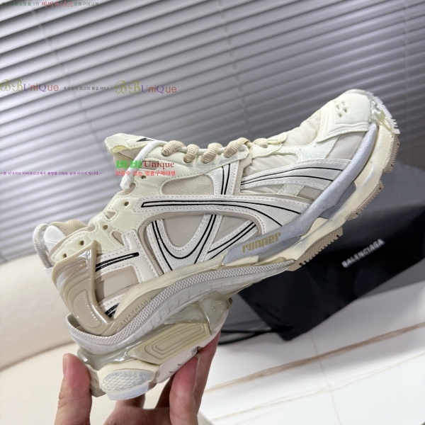 �߷��þư� NEW Runner ����Ŀ�� 56BL2622510-4