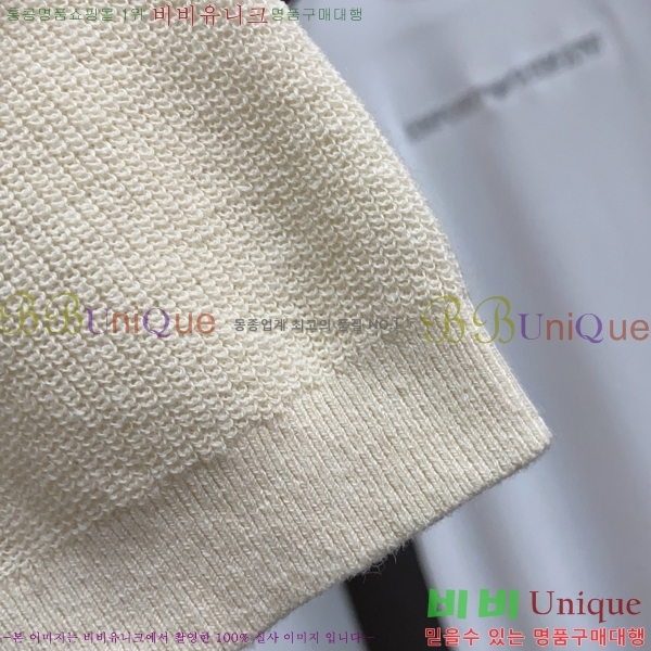 ���� ���ڷ� ��ġ�ڸ� ���� Ƽ���� BC7254721-1