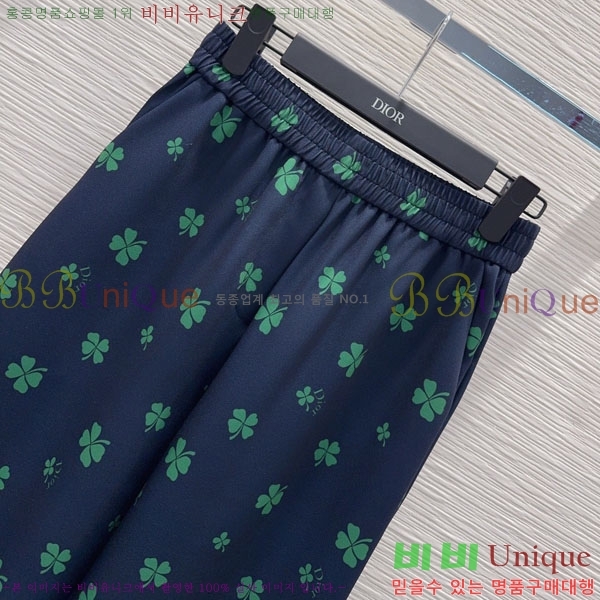 ���� ��� ���� D8O623465-3