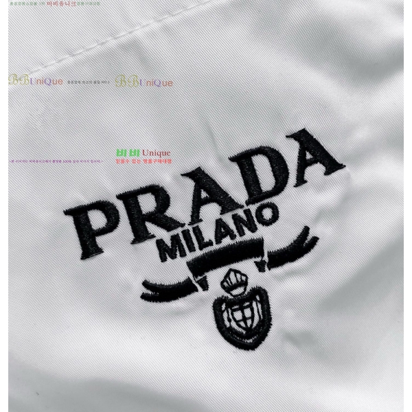 ���� ����� ���� Ƽ���� P8968704-1