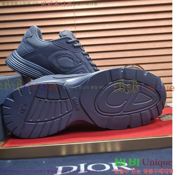 ���� ��� ����Ŀ�� DR889804-18