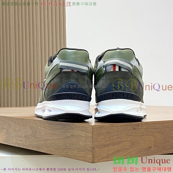 ���� ��**�� ����Ŀ�� MO592266-4