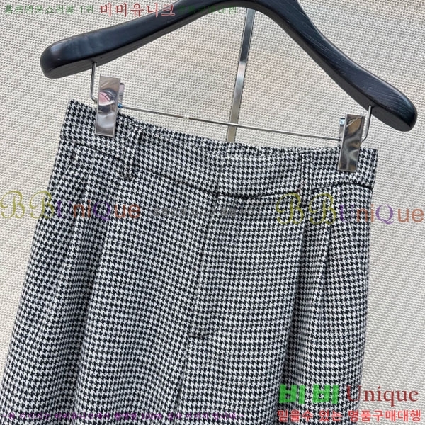 ���� ���ڷ� ��ġ�ڸ� ���� BC334506-2