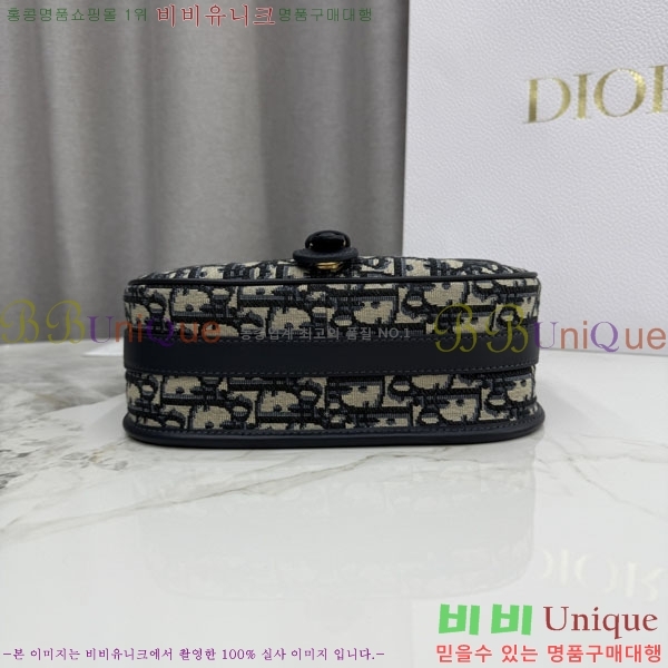 #��� �ٺ� ��Ƽĳ�� �� M3964-101