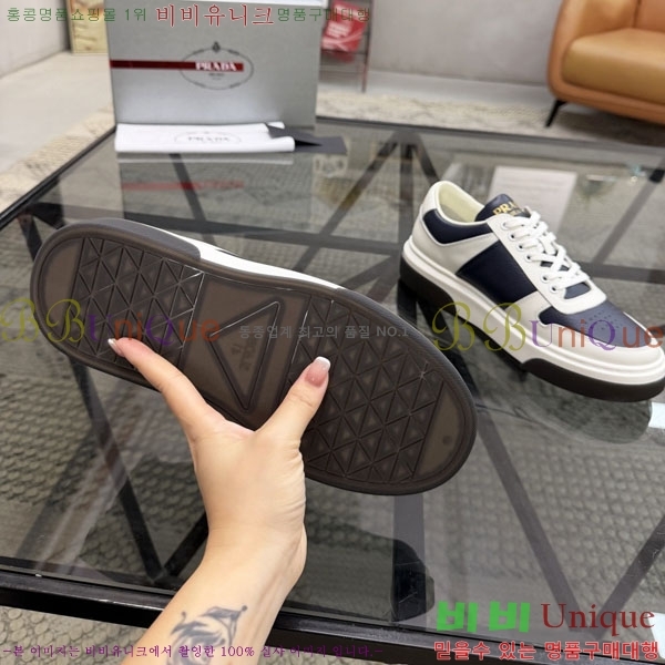 ���� ����� ����Ŀ�� OPA59061-6