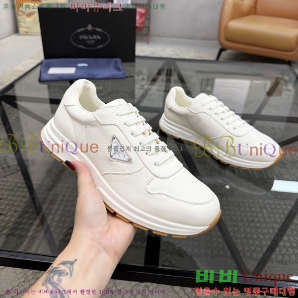 ���� ����� ����Ŀ�� OPA525513-2